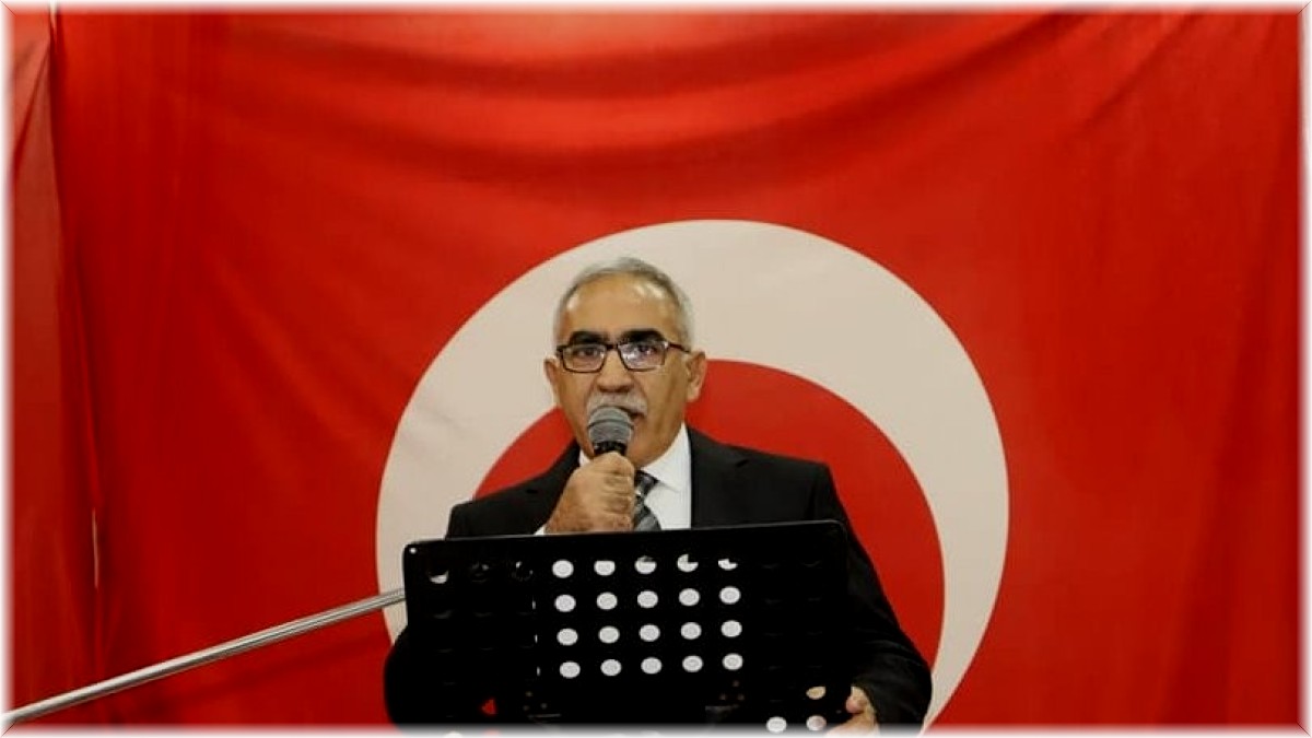 MHP Erzincan İl Başkanı Aksu: "Camiler aynı safta omuz omuza, diz dize namaz kıldığımız güzel ahlakın işlendiği dini ve milli kültür ocaklarımızdır"