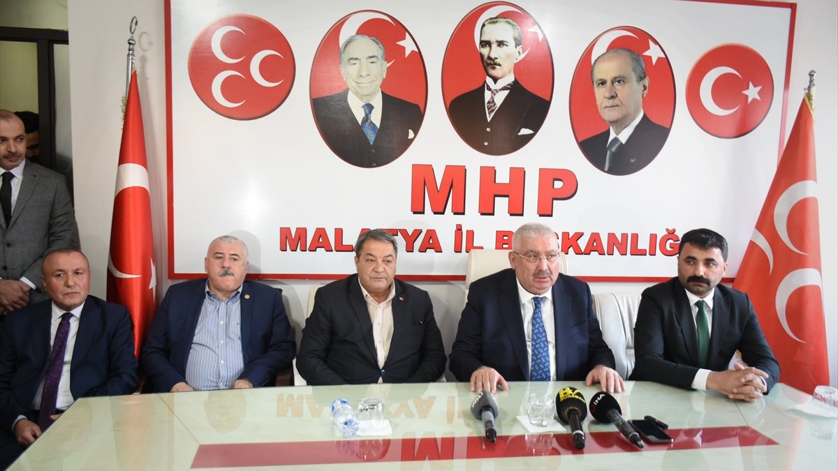 MHP Genel Başkan Yardımcısı Semih Yalçın, Malatya'da partililerle buluştu: