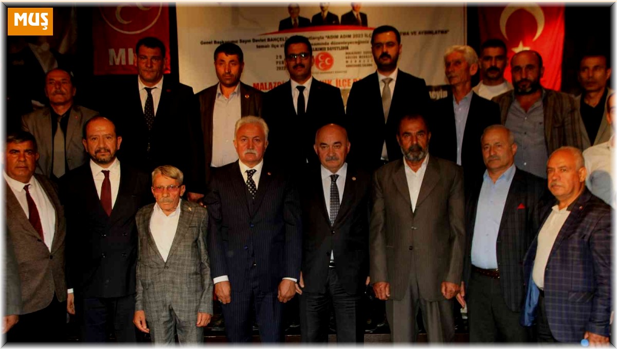 'MHP İlçe İlçe Anlatma ve Aydınlatma Toplantısı' Malazgirt'te yapıldı