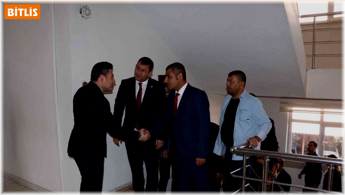 MHP milletvekillerinden Kaymakam Özçelik'e ziyaret