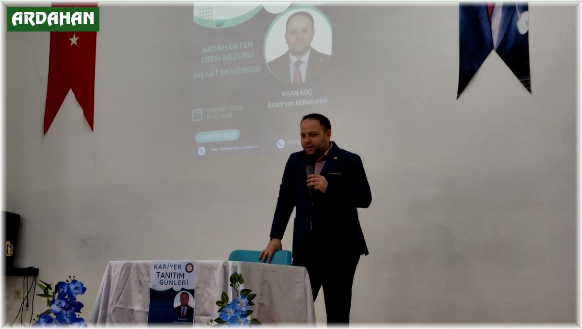 Milletvekili mezun olduğu lisede kariyer günlerine katıldı