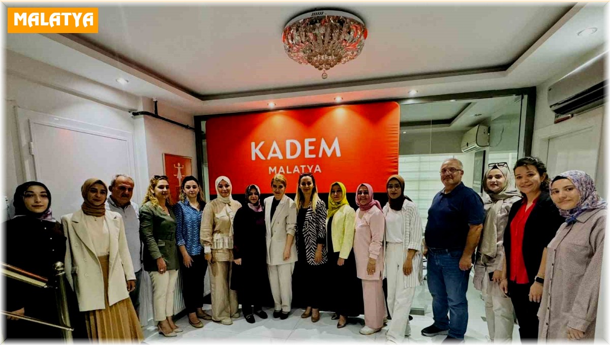 Milletvekili Ölmeztoprak, Genç KADEM'le buluştu