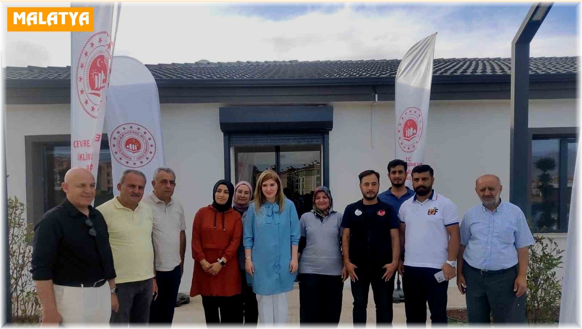 Milletvekili Ölmeztoprak: "Kalıcı konutlarımızda çalışmalar tüm hızıyla devam ediyor"