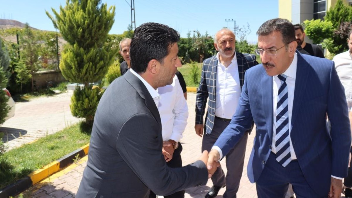 Milletvekili Tüfenkci'den Yeni Malatyaspor'a hayırlı olsun ziyareti