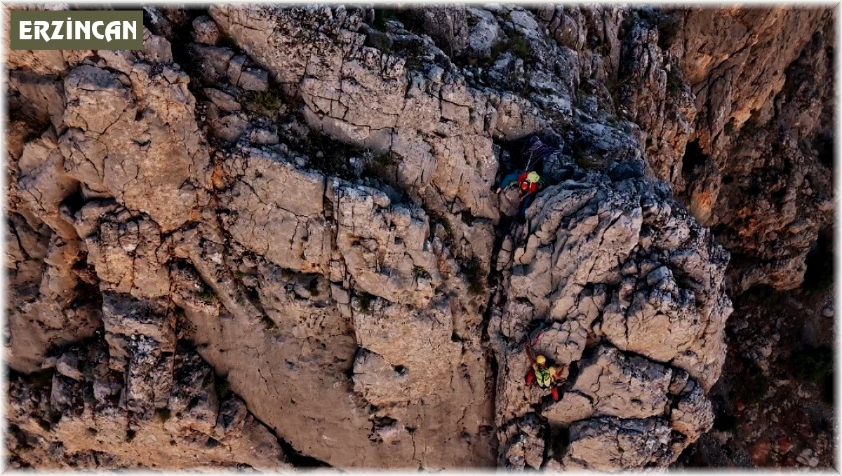 Milli Dağcı Tunç Fındık, Erzincan'da tırmanış gerçekleştirdi
