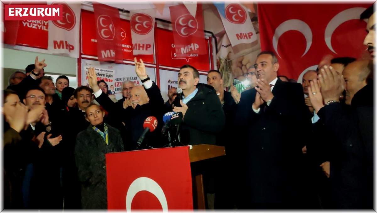 Milli Eğitim Bakanı Tekin, baba ocağında Cumhur İttifakı adayına destek istedi