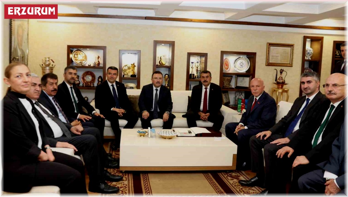 Milli Eğitim Bakanı Tekin Büyükşehir'i ziyaret etti