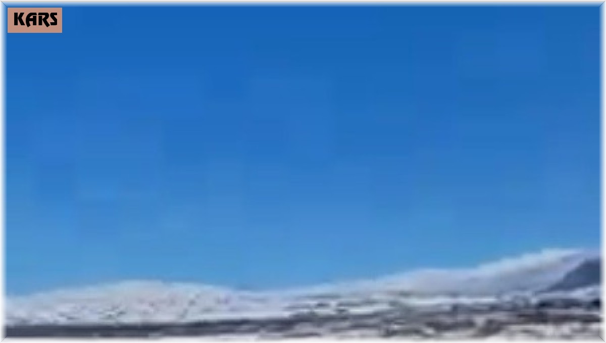 Milli patenci Şentunalı'dan Çıldır gölünde gösteri