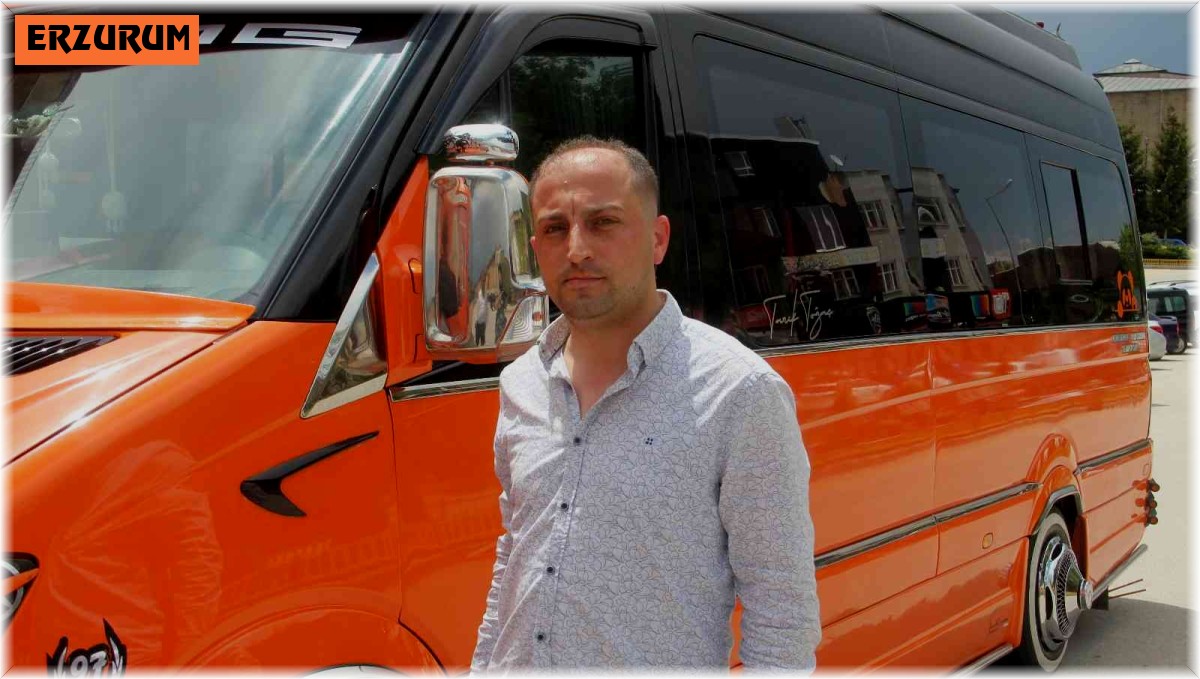 Minibüs şoförü bayılan yolcuyu güzergah değiştirip hastaneye yetiştirdi