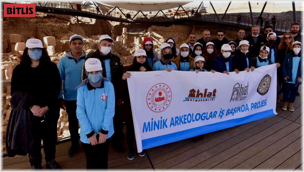 Minik arkeologlar 'tarihin sıfır noktası'nı gezdi