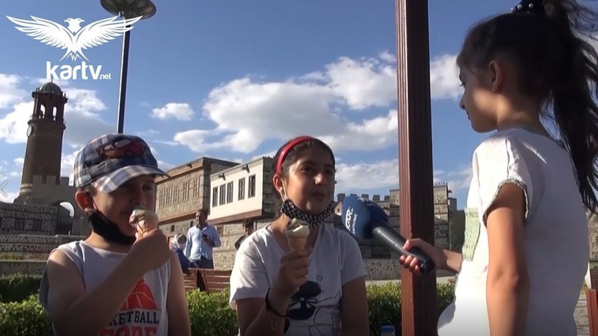 Minik muhabirler sokağın nabzını tuttu