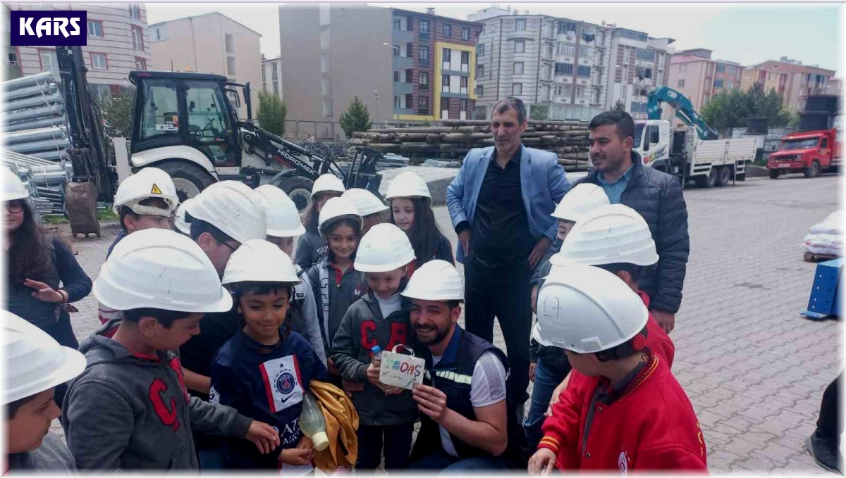Minik Öğrencilerden Aras Elektrik'e ziyaret