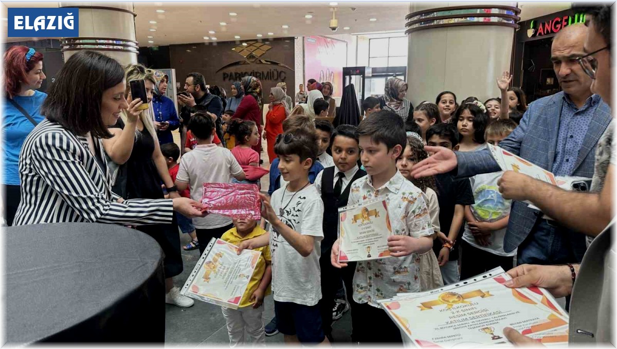 Minik öğrencilerin yıl sonu resim sergisi beğeni topladı