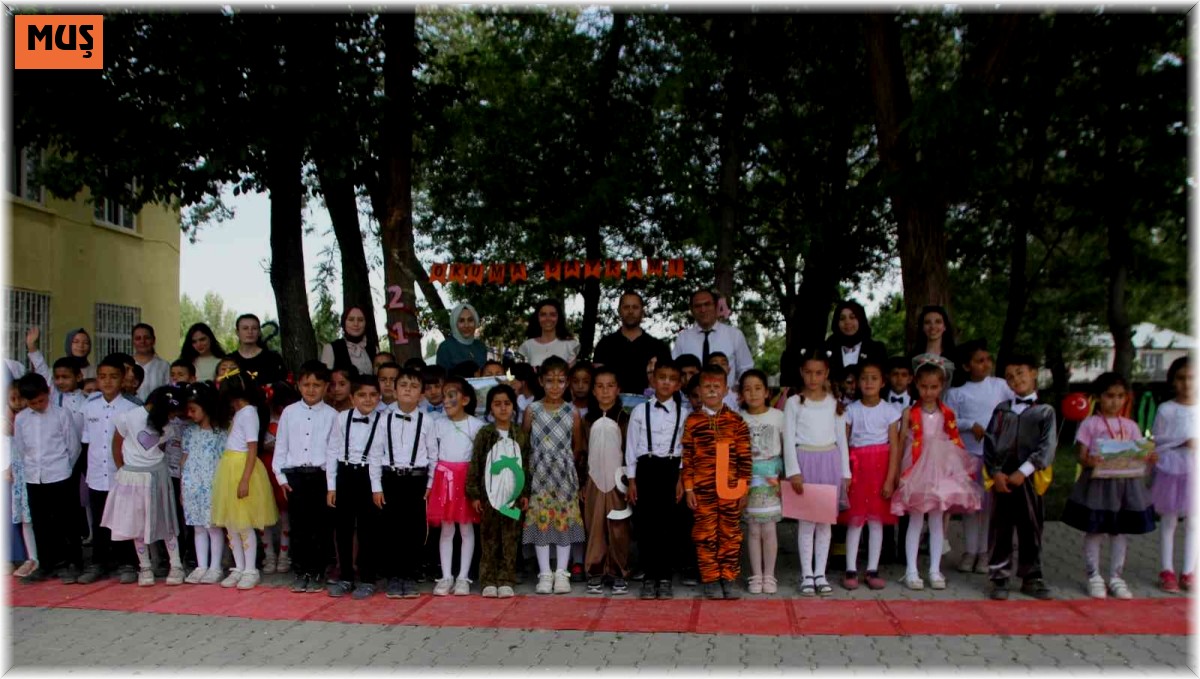 Miniklerinden 'Okuma Bayramı' etkinliği