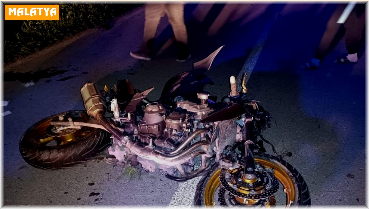 Motosiklet devrildi: 1 yaralı