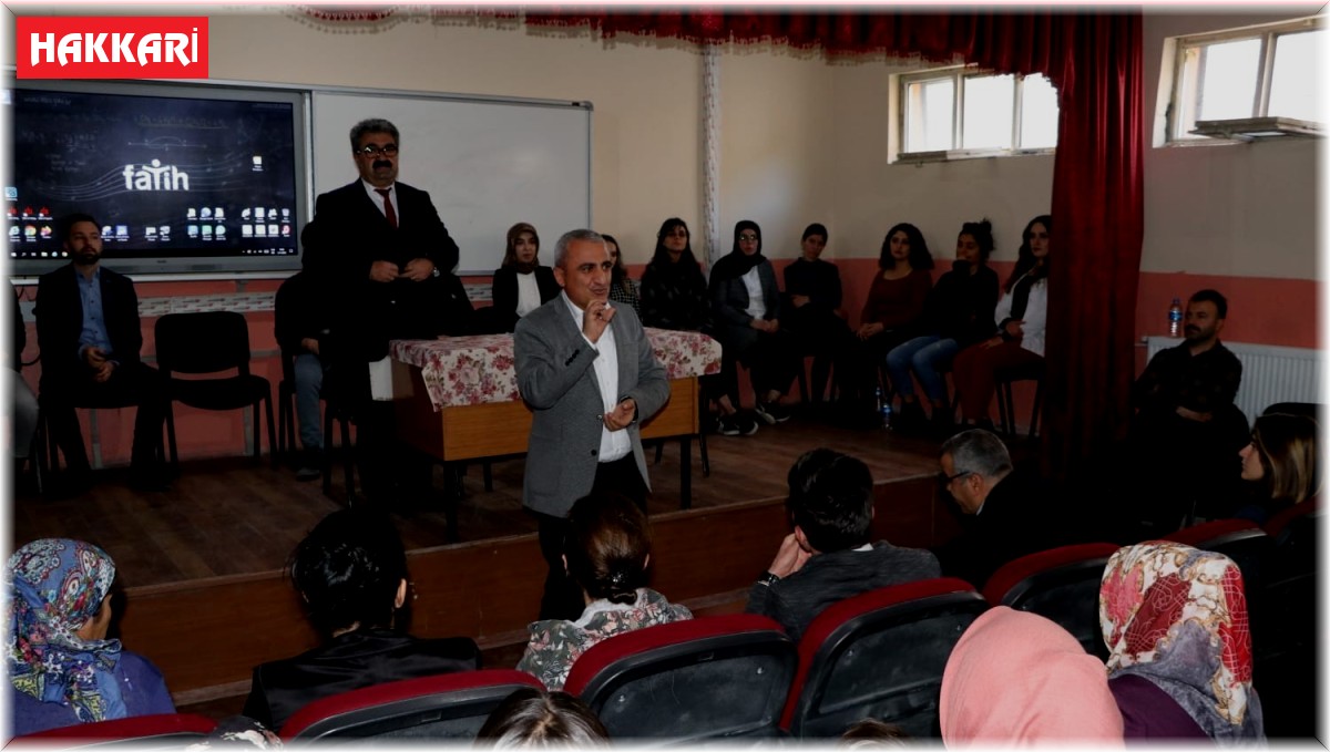 Müdür Gür: 'Veli ilgisi başarıyı artırıyor'