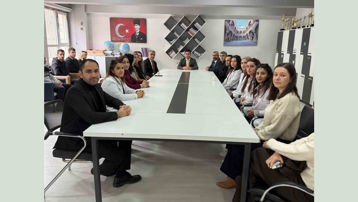 Müdür Yılmaz: "Saim öğretmenin adı spor salonunda yaşatılacak"