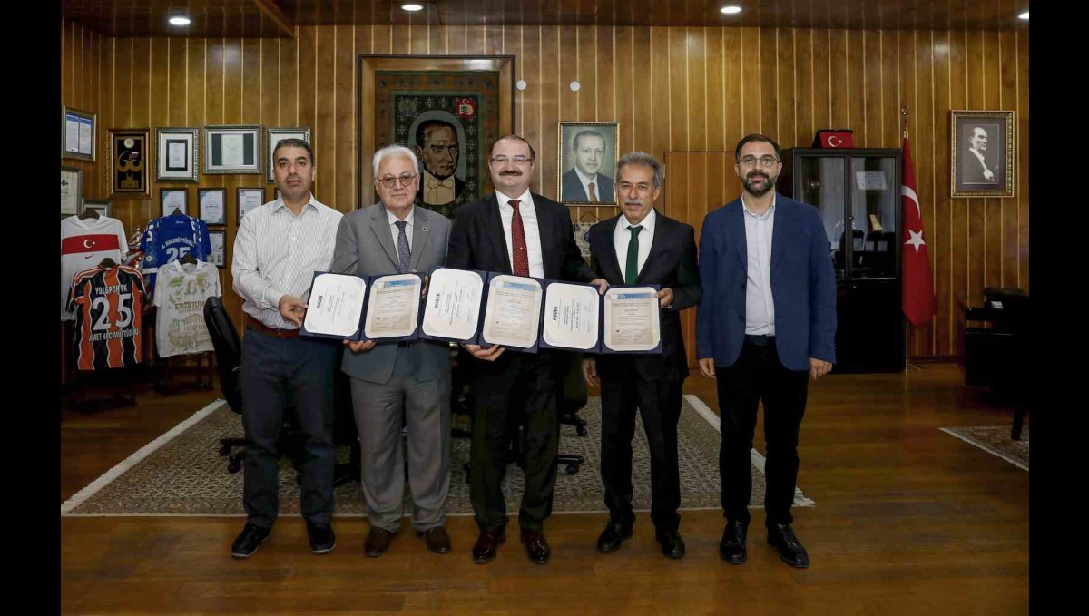 Mühendislik fakültesinin üç bölümüne MÜDEK'ten yeniden akreditasyon