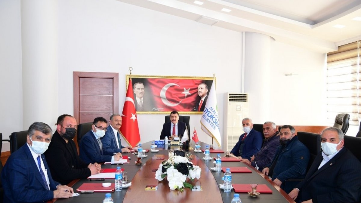 Muhtarlardan Başkan Gürkan'a ziyaret