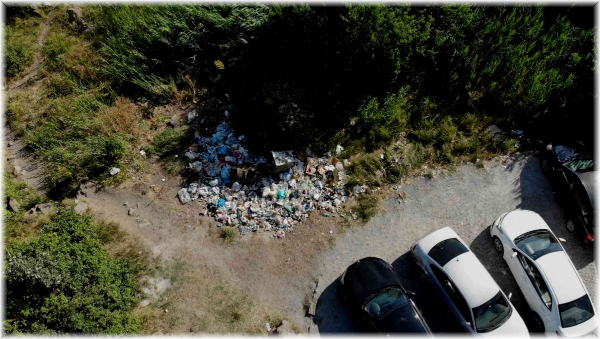 'Mükemmeliyet Ödülü' alan Nemrut Krater Gölü'nde çöp yığını