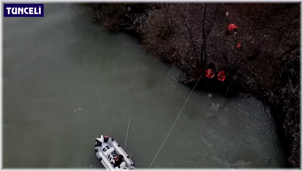 Munzur Çayı'na düşen kayıp 3 genci arama çalışmaları 4'üncü günde de sürüyor