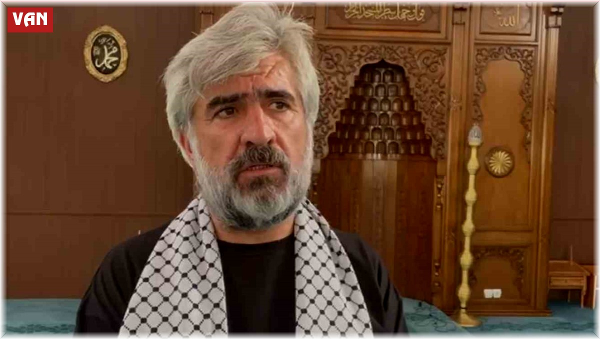 Muradiye'de İsmail Haniye için gıyabi cenaze namazı kılındı