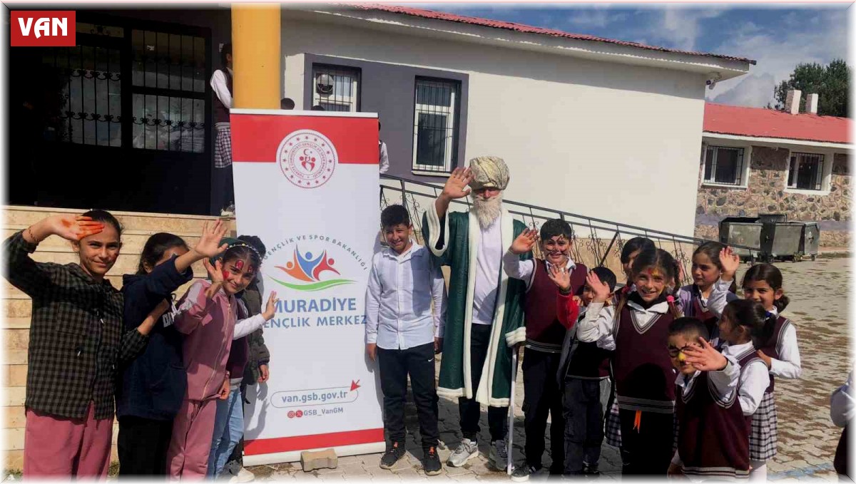 Muradiye'de "Merkezim Her Yerde" etkinliği