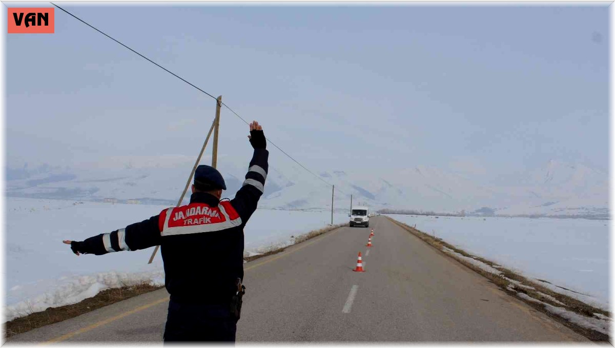 Muradiye'de okul servislerine yönelik denetim