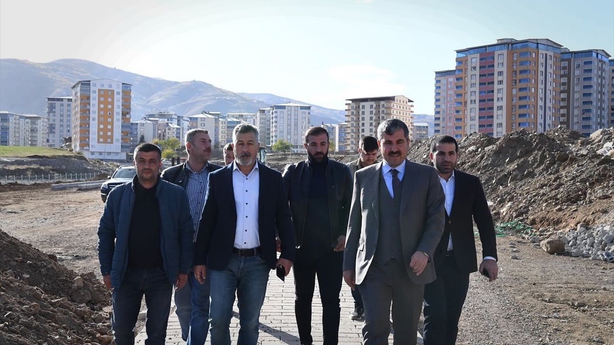 Muş Belediyesi 4 kilometrelik yeni yol açtı