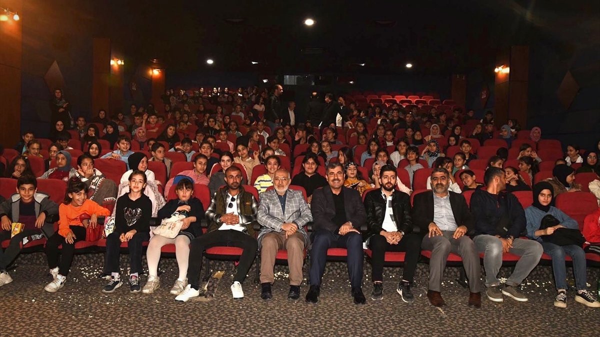Muş Belediyesinden sinema etkinliği