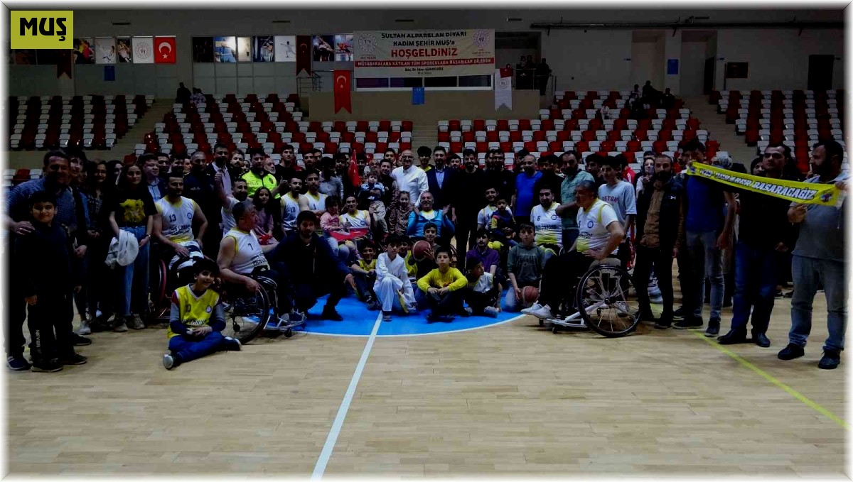 Muş BESK, Çanakkale Boğazgücü Gençlik ve Spor Kulübü'nü 83-54 yendi