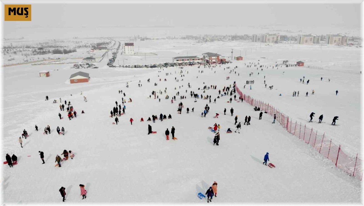 Muş kayak merkezinde tatil yoğunluğu