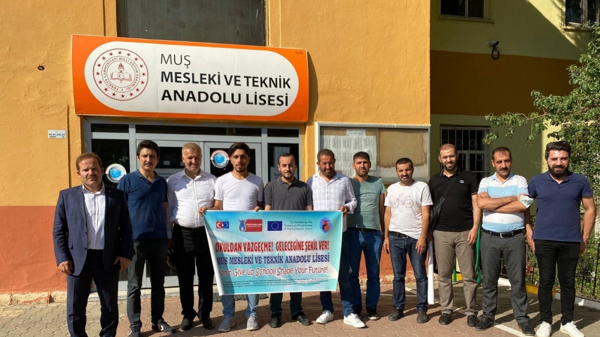 Muş'ta 10 öğretmen Almanya'ya gidiyor