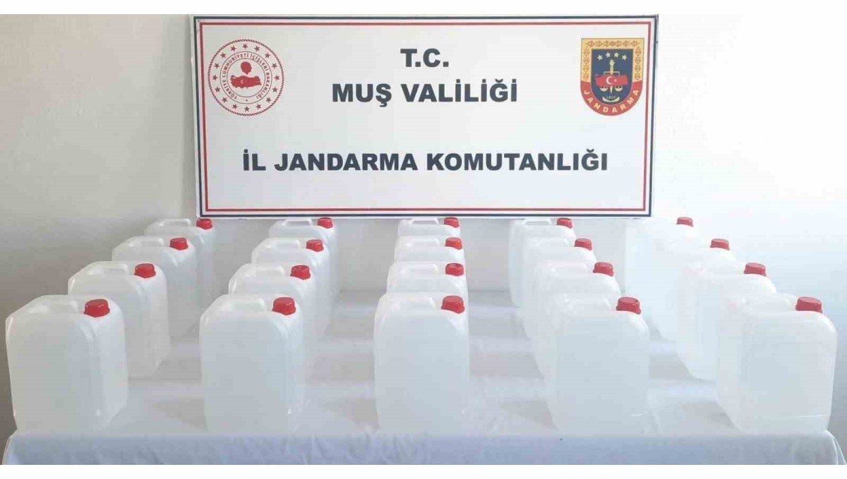 Muş'ta 100 litre etil alkol ele geçirildi