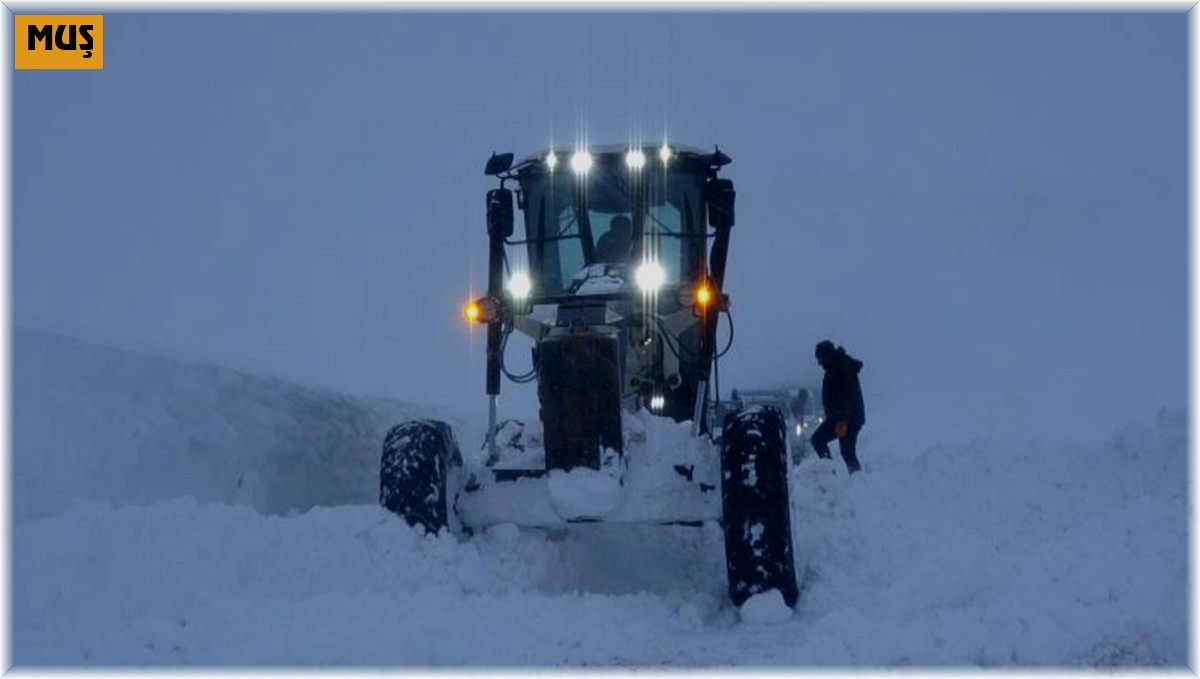 Muş'ta 111 köy yolu ulaşıma kapandı