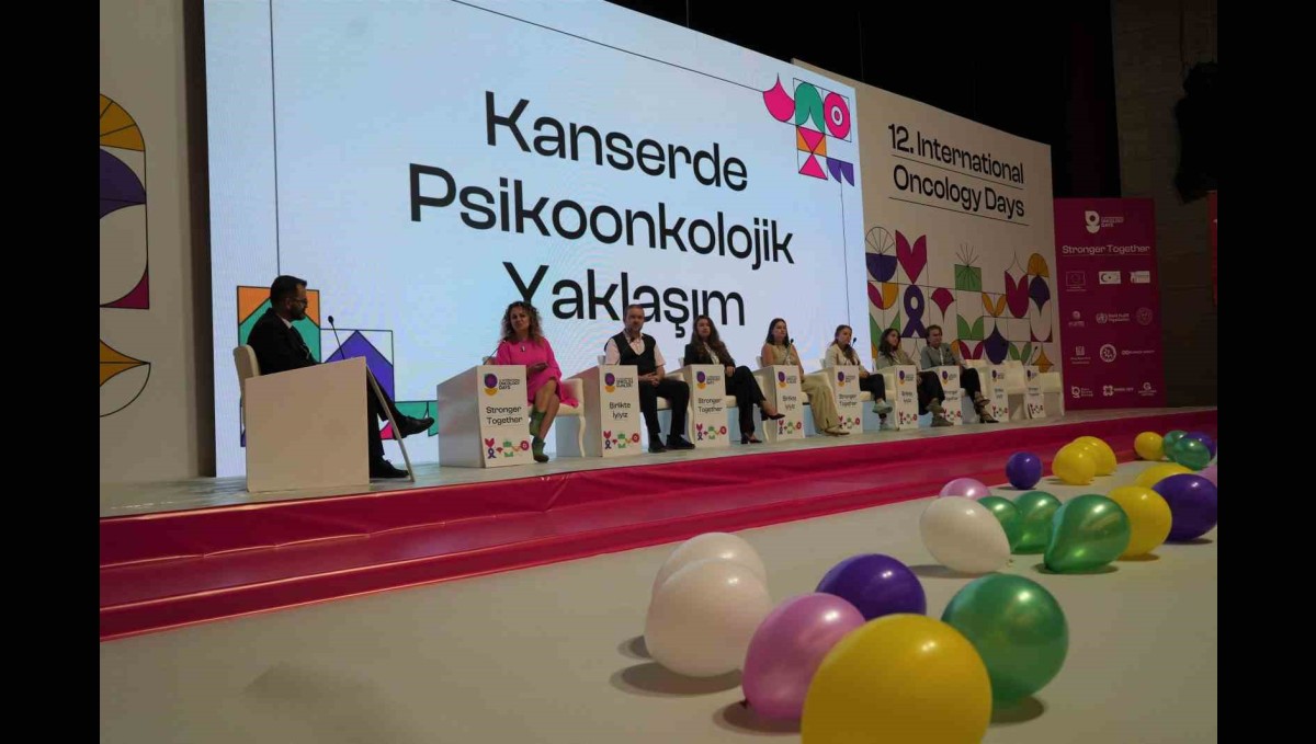 Muş'ta "12. Uluslararası Onkoloji Günleri" sona erdi