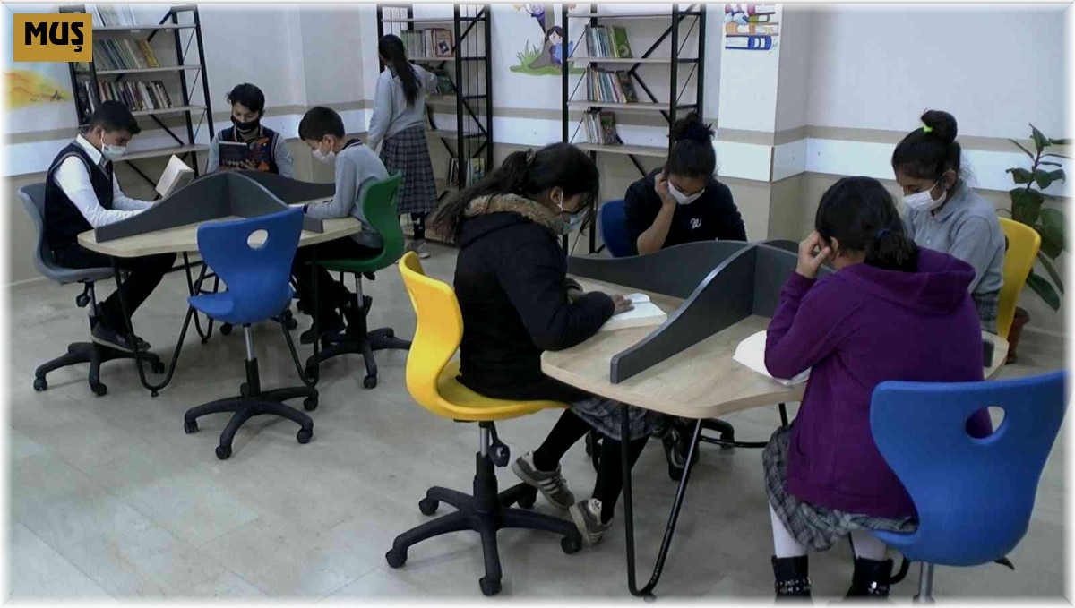Muş'ta 140 okula kütüphane kuruldu