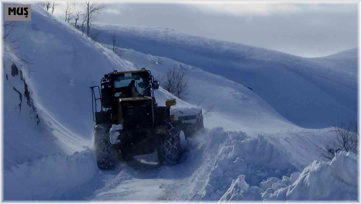 Muş'ta 16 köy yolu ulaşıma açıldı