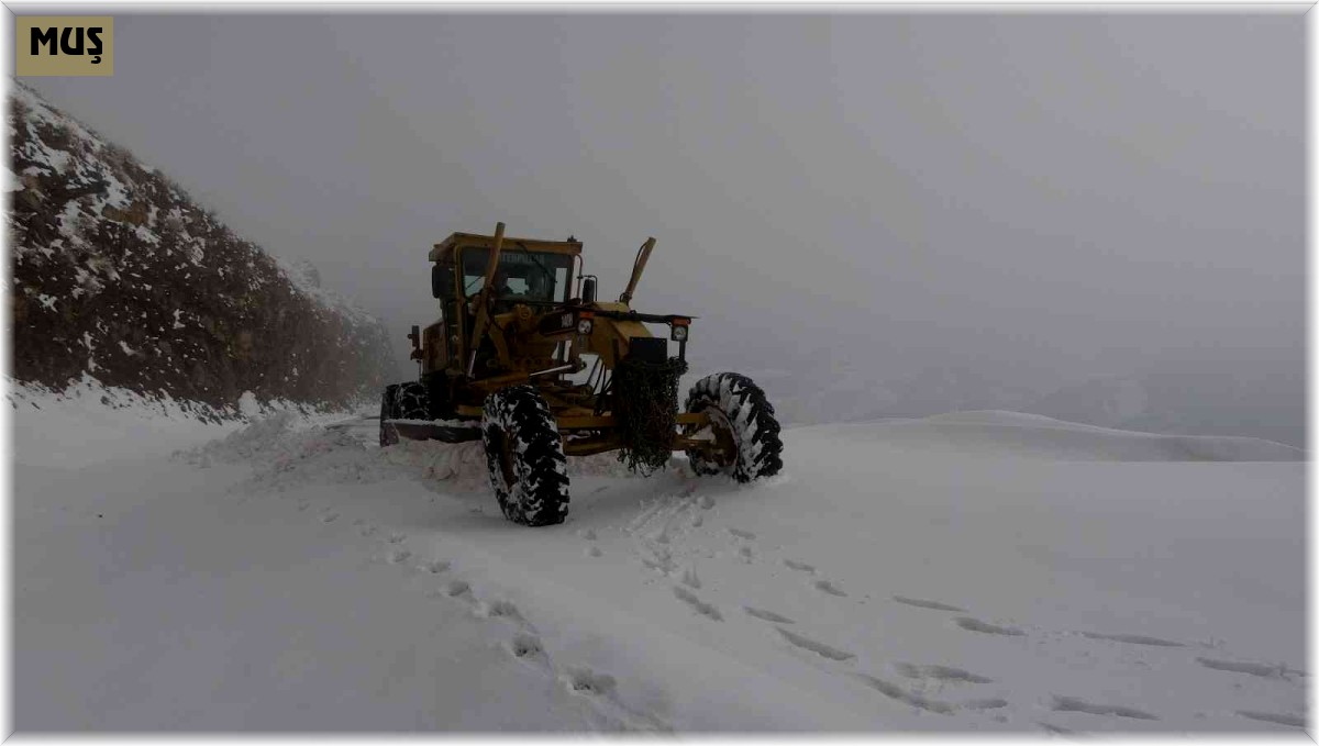 Muş'ta 21 köy yolu ulaşıma kapandı