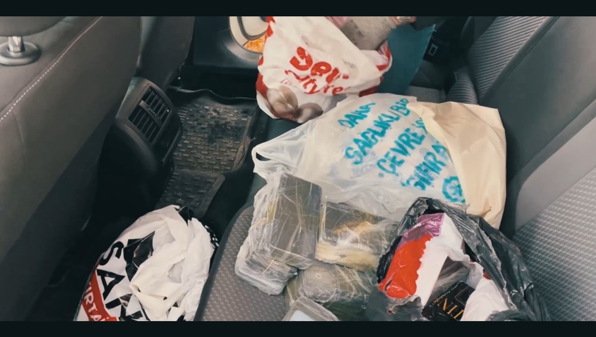 Muş'ta 218 kaçak cep telefonu ele geçirildi