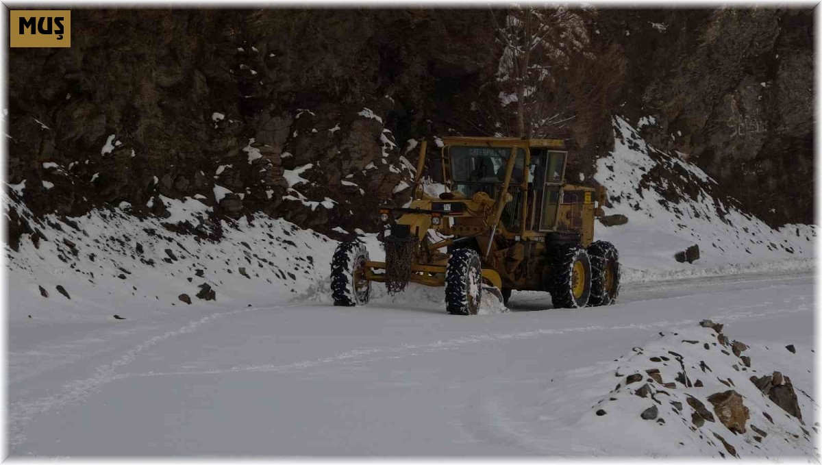 Muş'ta 55 köy yolu kar nedeniyle ulaşıma kapandı