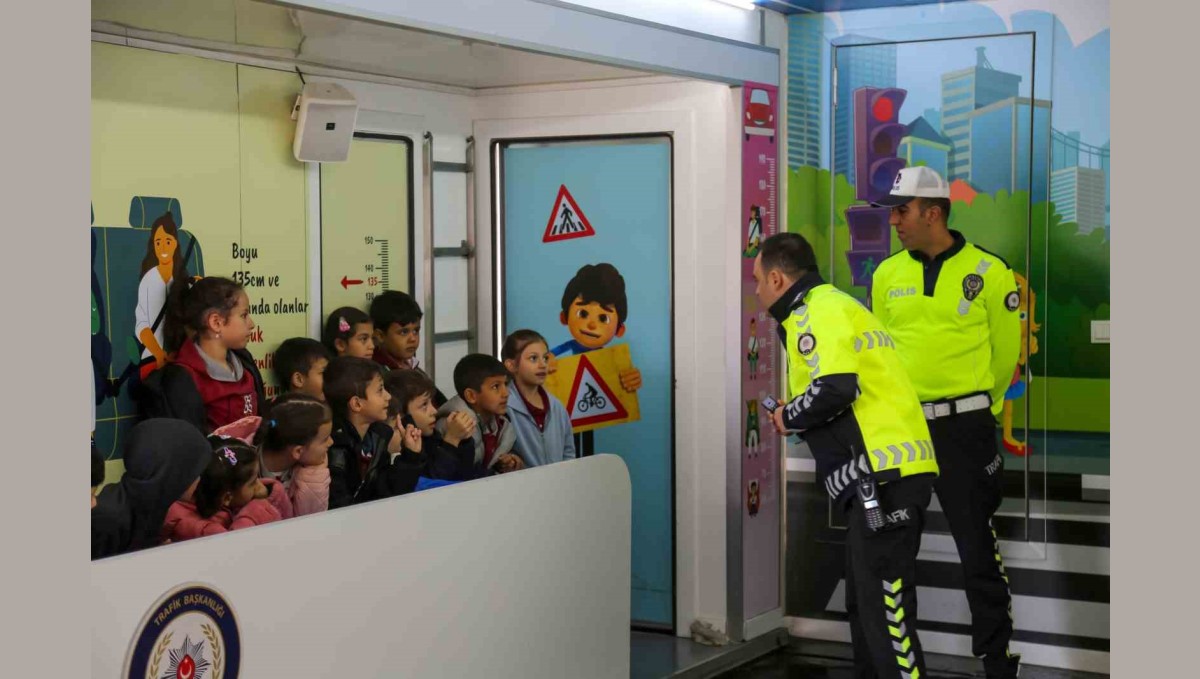 Muş'ta 605 öğrenciye trafik eğitimi verildi