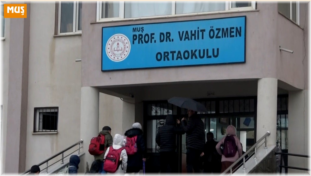 Muş'ta ara tatil sonrası ilk ders zili çaldı