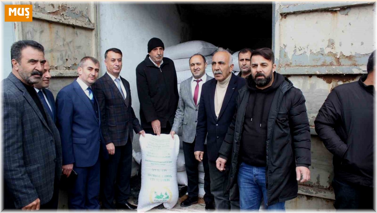 Muş'ta çiftçiye tohum desteği verildi