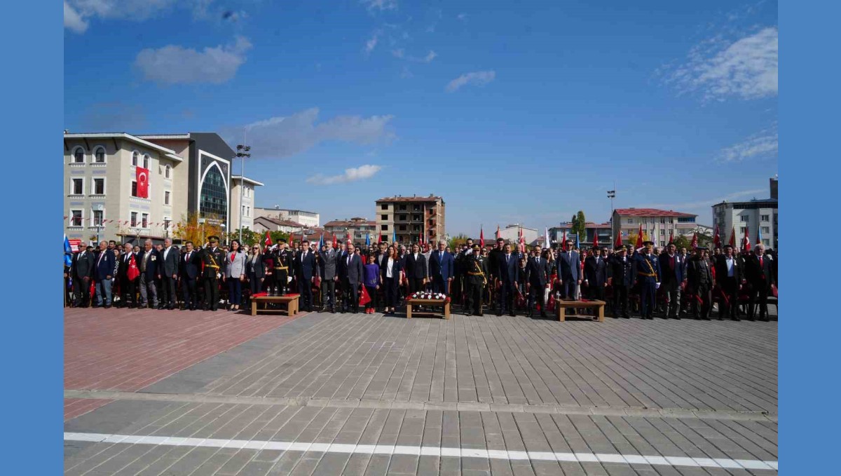 Muş'ta Cumhuriyet Bayramı coşkuyla kutlandı