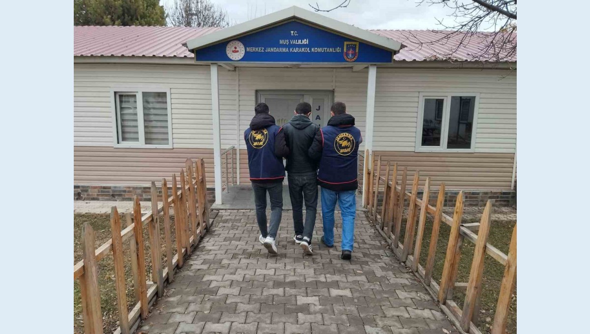 Muş'ta dolandırıcılık suçundan aranan hükümlü yakalandı