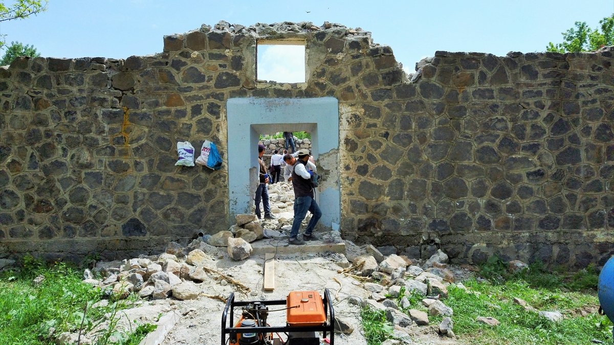 Muş'ta eski cezaevi kütüphane oluyor