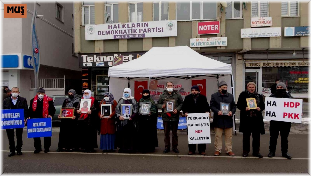 Muş'ta evlat nöbeti tutan ailelerin sayısı 26'ya yükseldi