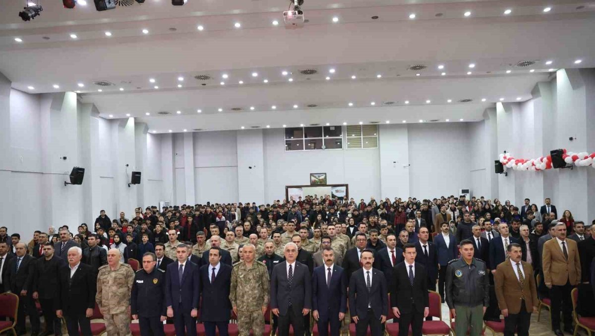 Muş'ta İstiklal Marşı'nın Kabulü ve Mehmet Akif Ersoy'u Anma Günü