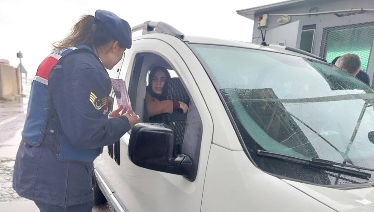 Muş'ta kadınlara KADES anlatıldı